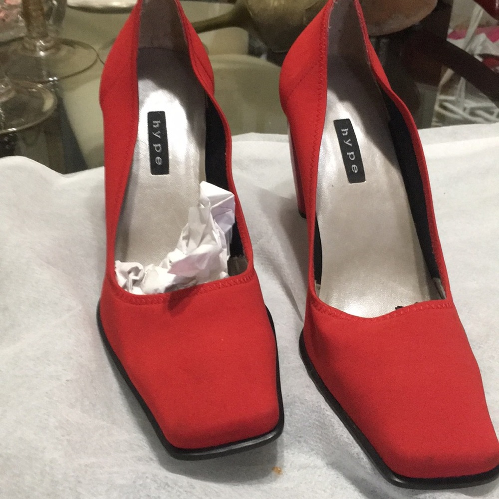 Beautiful red shoe by Hype